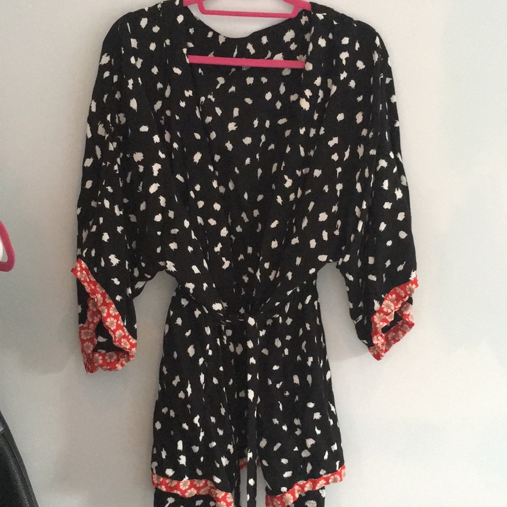 Sudara House coat